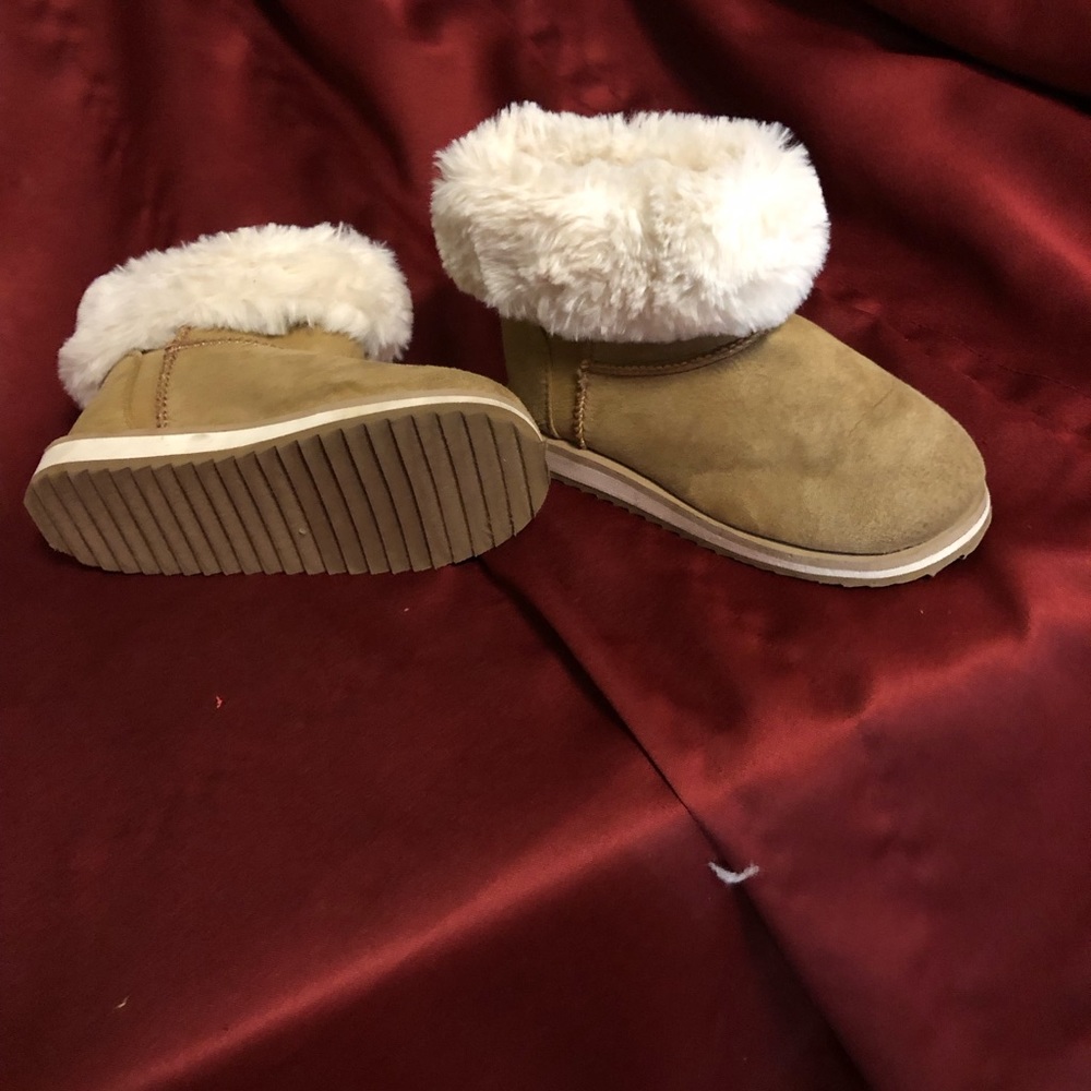 Winter boots